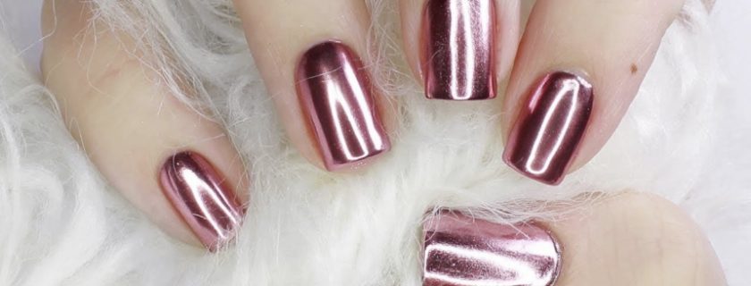 Must-Do Mirror Manicure Ideas